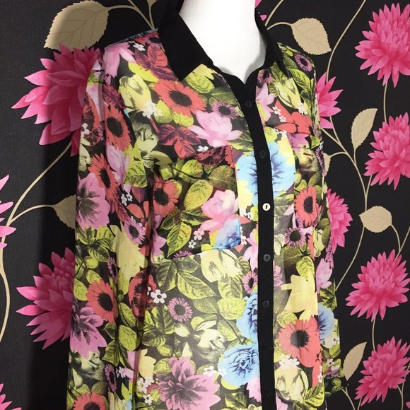 🍒5/$20🍒H&M Colorful Sheer Blouse - Picture 2 of 6